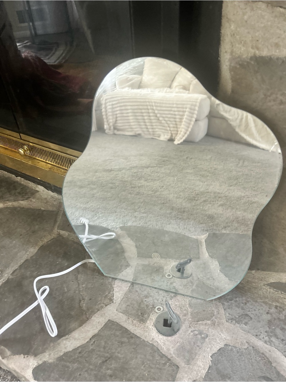 Cloud-Shaped LED Vanity Mirror - White